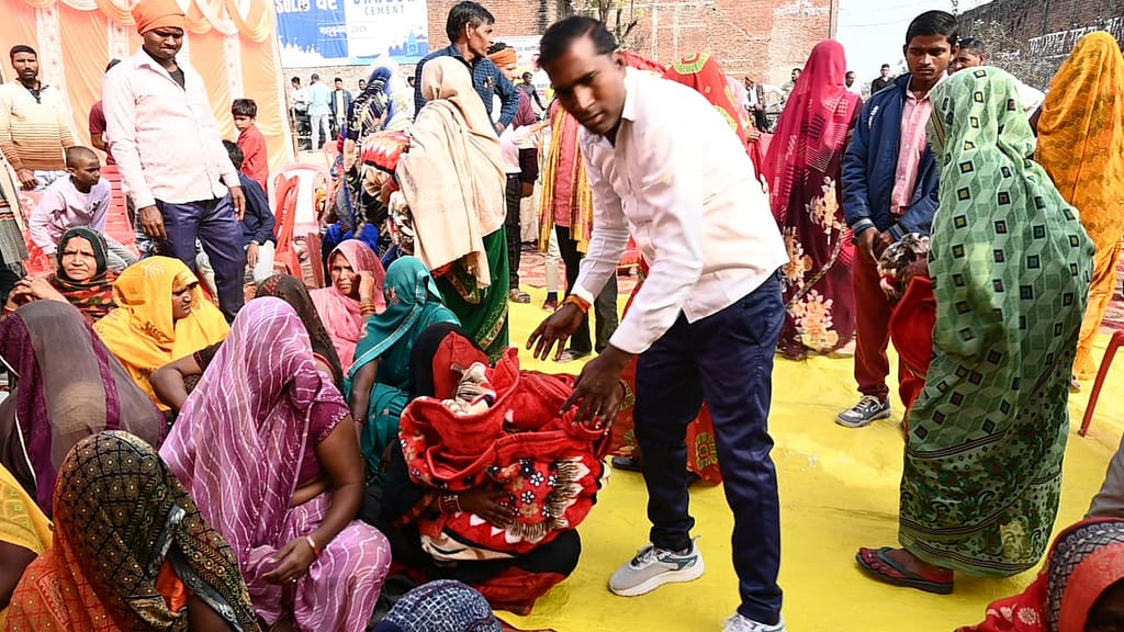 Nidan Da Mukti NGO Blanket Distribution Mungra Badshahpur Jaunpur