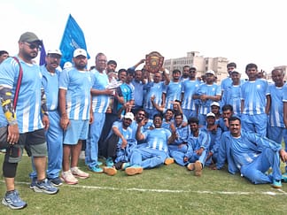 30वीं राजस्थान आवासन मंडल खेलकूद प्रतियोगिता में जोधपुर जोन की विजेता टीम और पुरस्कार वितरण समारोह।